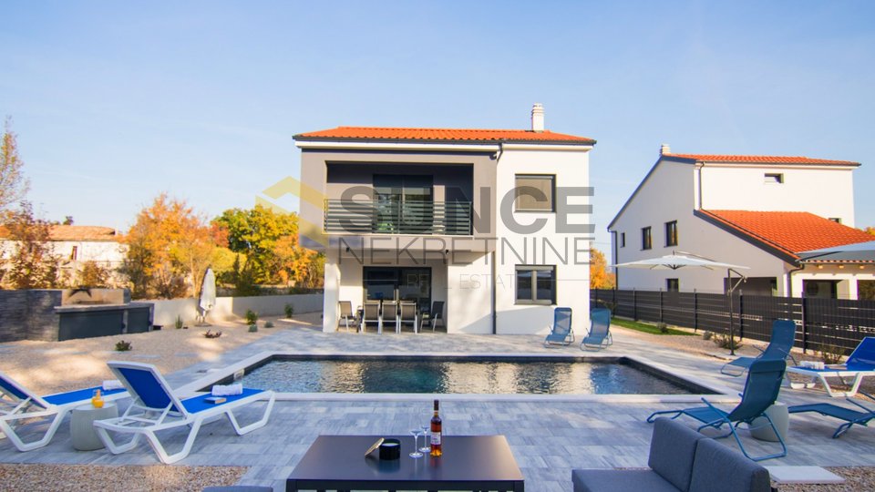 OTOK KRK, nova moderna kuća s bazenom na prekrasnoj mirnoj lokaciji!