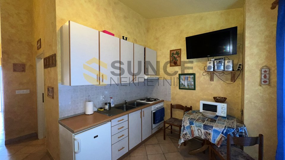 Njivice, apartment of 39m2 with a beautiful view of the sea! 300M FROM THE BEACH!