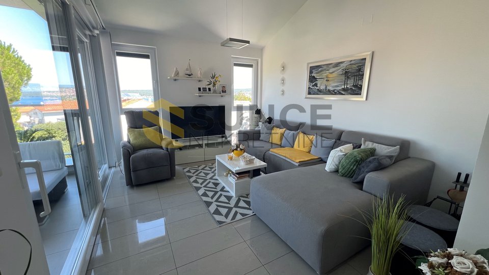 Malinska, surroundings modern apartment with its own garden near the sea!